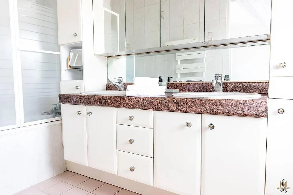 Magnificient Terrace 6 Pers Flat Apartment Paris 0*,  France